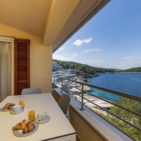 Velo Jedro Apartmani Punta Veli Losinj Exterior photo
