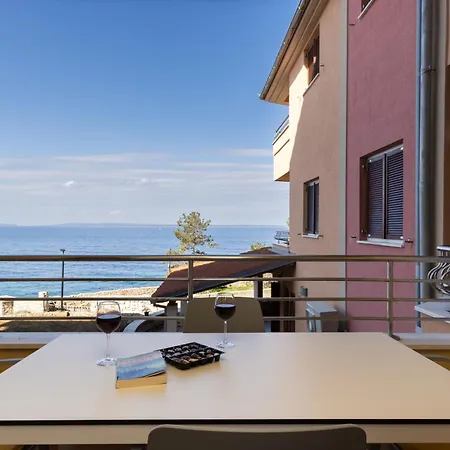 Velo Jedro Apartmani Punta Veli Losinj Exterior photo
