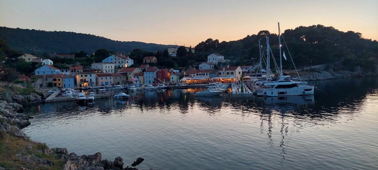 Velo Jedro Punta Apartment Veli Losinj